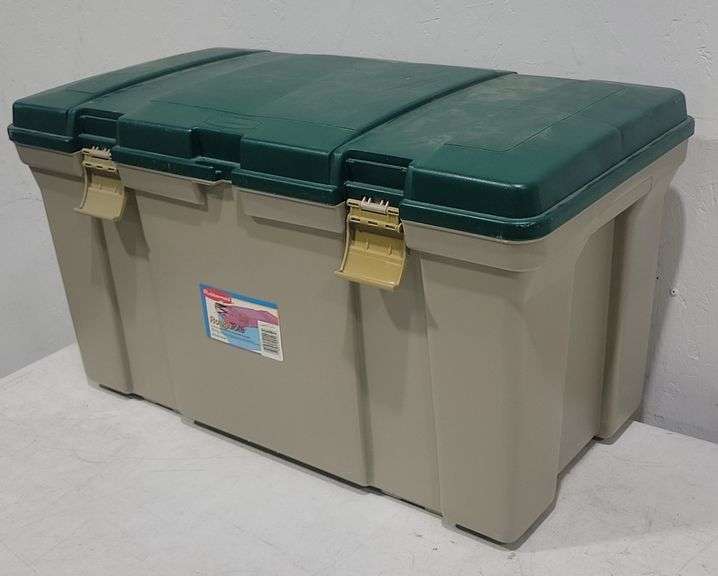 Rubbermaid 27 Gallon Roughneck Tote