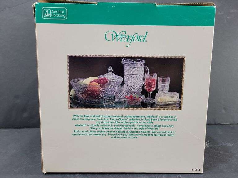 Wexford Anchor Hocking Footed Glass Cake Display Set
