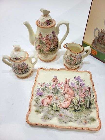 Cracker Barrel Easter Tea Set - Black And Gold Auctions