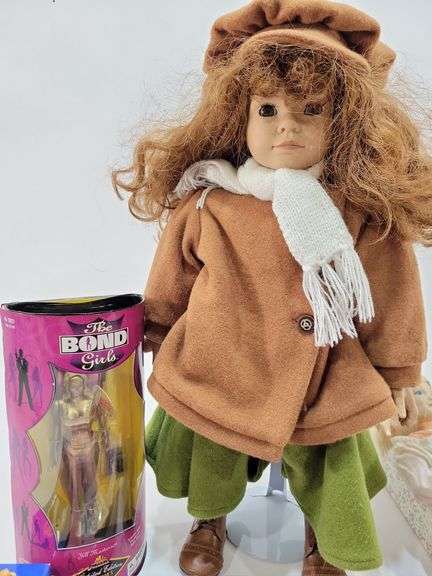 Best Friends Maggie by Hiedi Ott 1996 Doll w Stand & More Dolls
