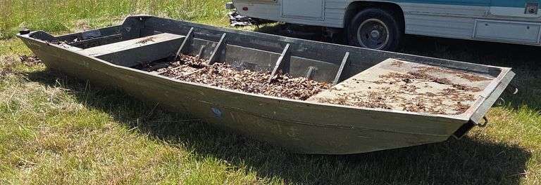 16 ft Aluminum Polar Kraft - Flat Bottom John Boat