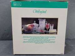 Wexford Anchor Hocking Footed Glass Cake Display Set