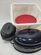 VTGvSavory Enamelware Roaster, Speckled Roaster, Hamper, & Plastic Storage Containers