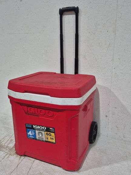Igloo Profile 2 60 Qt Roller Cooler