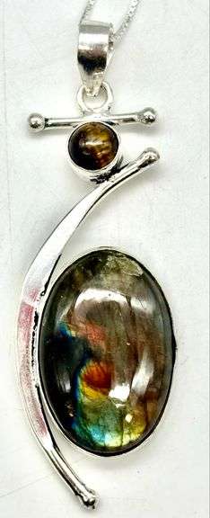 925 SS Natural Stone Pendant on 925 Italy SS Box Chain