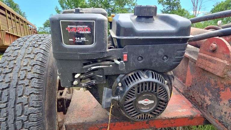 Tow behind Log Splitter