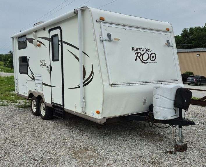 2010 Forest River Rockwood Lite Camper