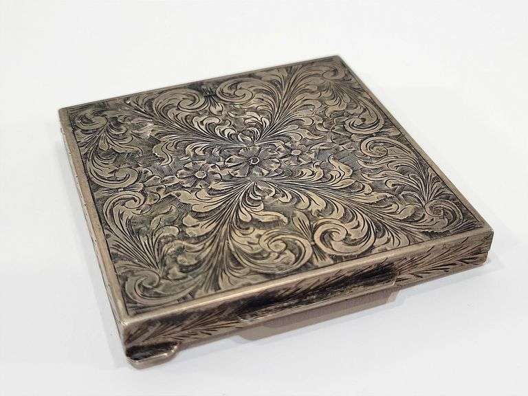 Antique 800 Silver Etched Floral Powder Compact - Black And Gold Auctions