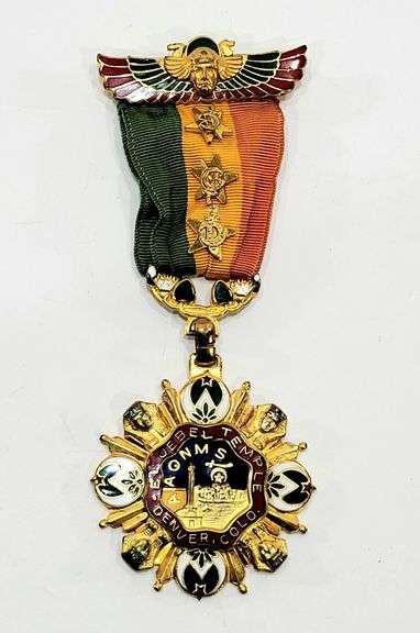 VTG 1967 Engraved Masonic Medallion