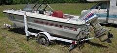 15" 4Winns Run About by Saf-T-Mate w/ 70hp Evinrude Outboard Motor