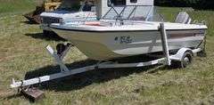 15" 4Winns Run About by Saf-T-Mate w/ 70hp Evinrude Outboard Motor