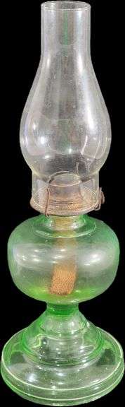 VTG Uranuim Glass Eagle Oil Lamp