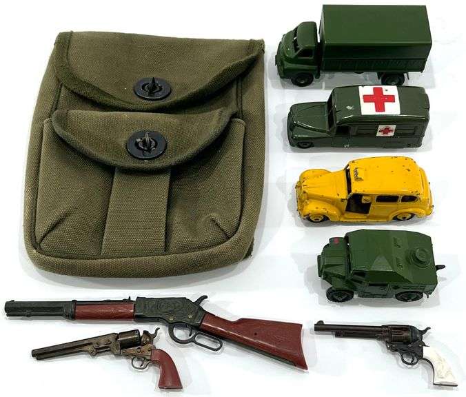 Vintage DINKY Toy Cars Canvas Military Ammo Pouch / Toy Gunsi