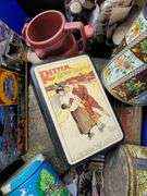 Vintage tins and decor