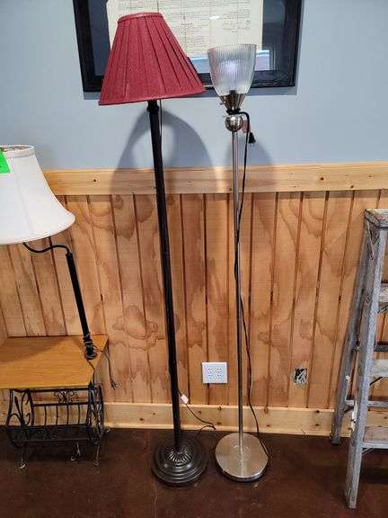 2 standing lamps