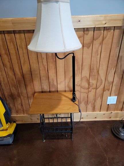 End Table with Built in Lamp