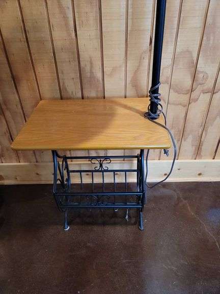 End Table with Built in Lamp