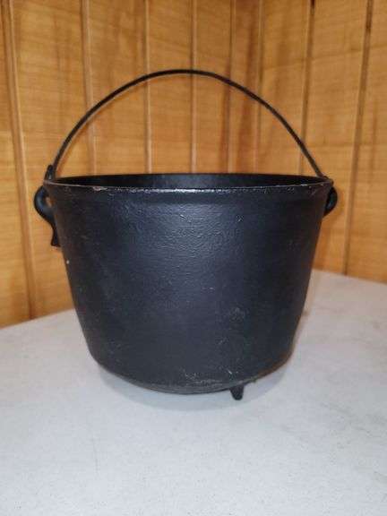 Cast Iron Pots
