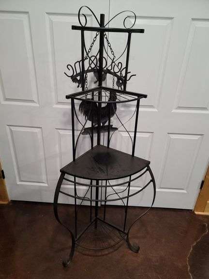 Decorative Corner Shelf