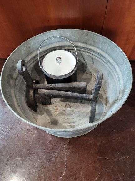 Round Galvanized Wash Tub and Contents