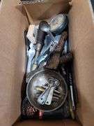 Box of miscellaneous items