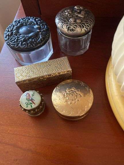 Vintage mirrors & makeup dishes.