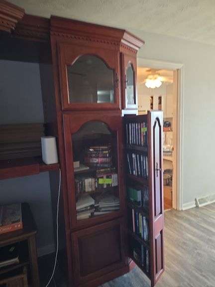 Extendable Entertainment Center - (contents not included)