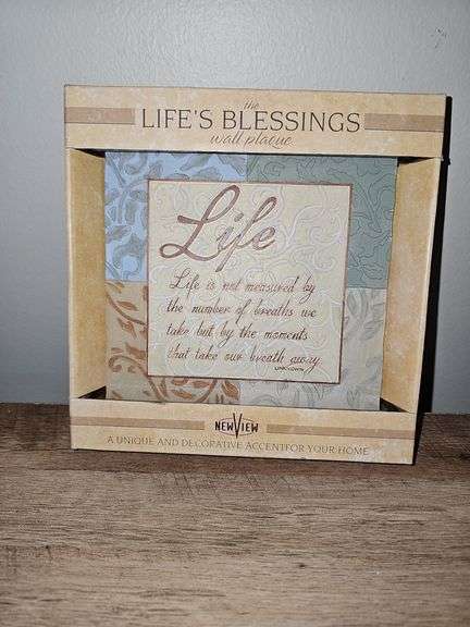 Home Decor & Life Plaque