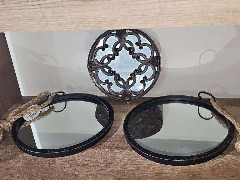 2 - DNS Round Mirror, and 1 - Mirror