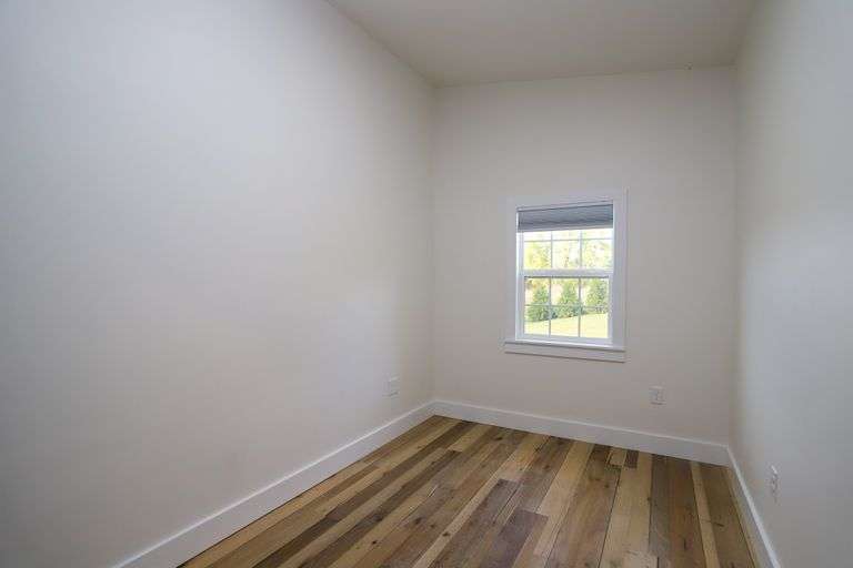 Professional Office with HWY Frontage