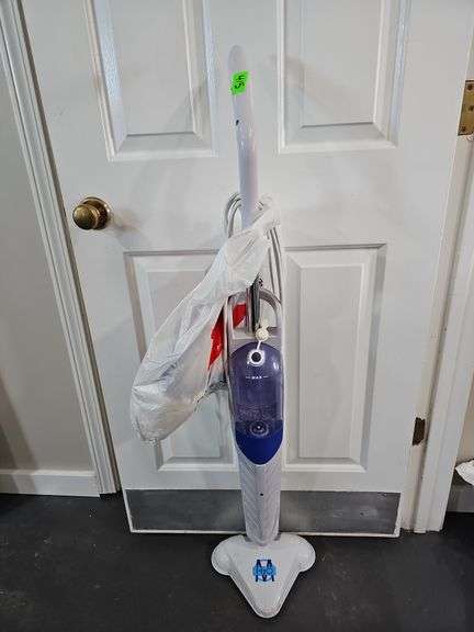 H2O steam mop