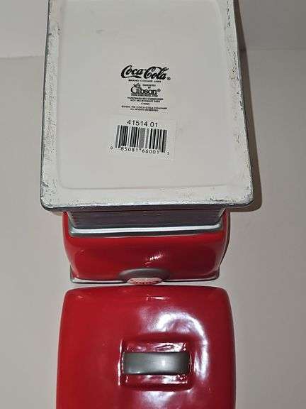 2003 Coca-Cola soda fountain cookie jar.