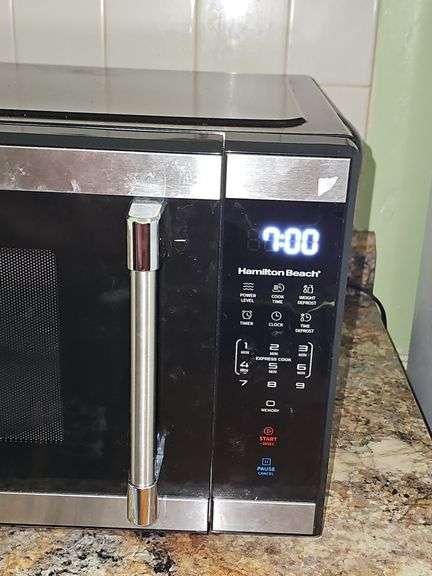 Hamilton Beach countertop microwave oven