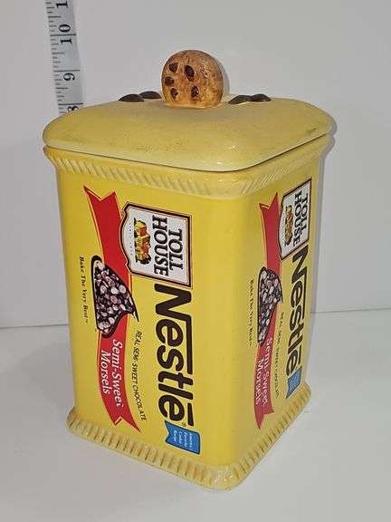 Nestle Toll House cookie jar