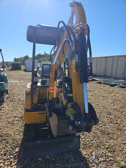 CFG Industrial QK18R Mini Excavator