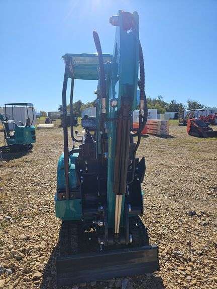 CFG Industrial QK16R Mini Excavator