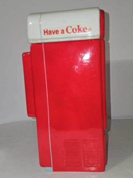 Vintage Coca-Cola vending machine cookie jar.