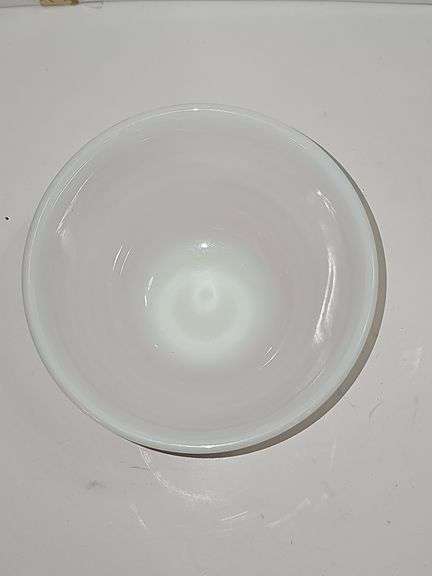 Vintage PYREX "Rainbow Stripes" mixing bowl in pink.