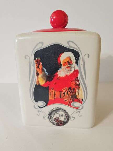 Gibson 2006 Coca-Cola 75th Anniversary Santa cookie jar.
