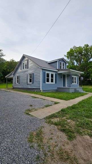80 Church Rd. Parksville