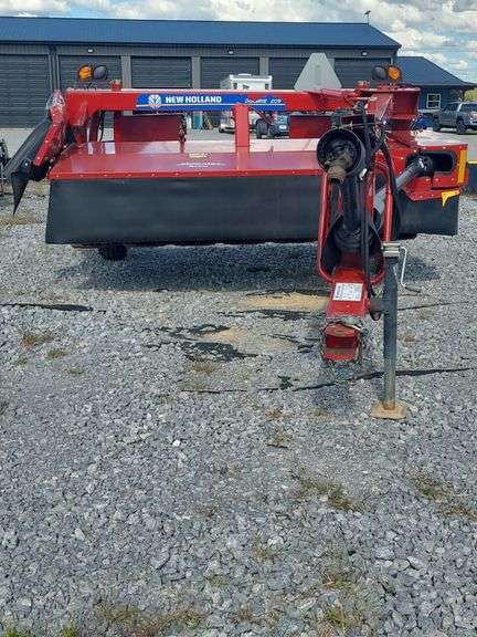 2021 New Holland Discbine
