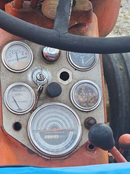 Allis-Chalmers Tractor