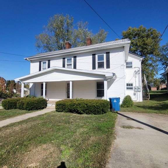 309 E. 3rd St. Perryville KY