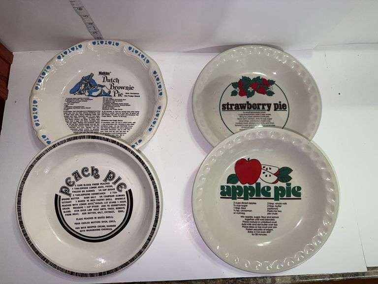 Ceramic pie plates with printed on recipes