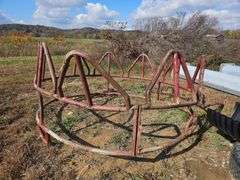Round Hay Bale Feeder