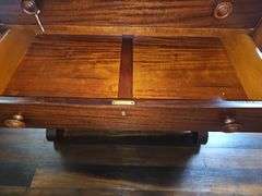 Grand Rapids Sligh Furniture Co Mahogany Chest of Drawers