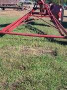 Hutchinson Swing Away Grain Auger