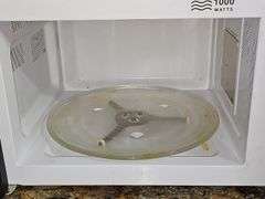 Hamilton Beach countertop microwave oven