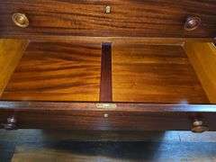 Grand Rapids Sligh Furniture Co Mahogany Chest of Drawers