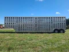 2010 Merritt Cattle Trailer